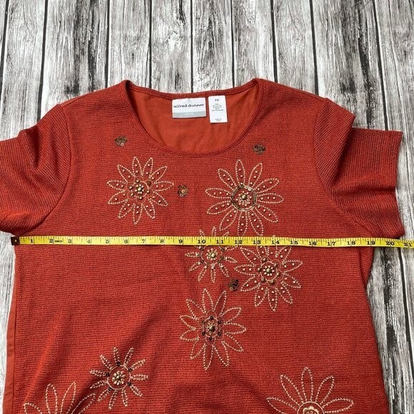Alfred Dunner Petites Floral Embroidered Tee Shirt T-Shirt Mesh Beading Small P - Picture 9 of 11